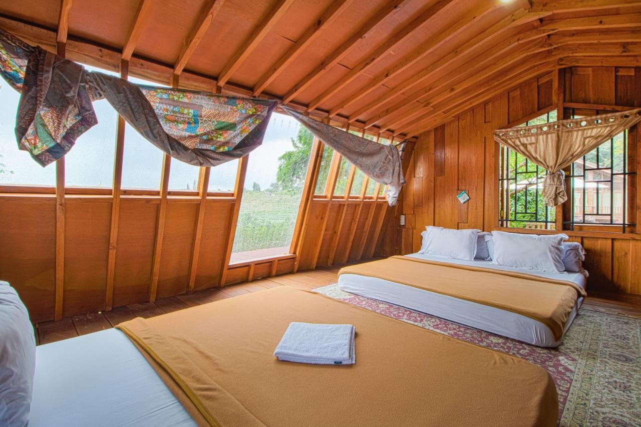 กาลานา รีสอร์ต Hotel ปุนจัก ภายนอก รูปภาพ